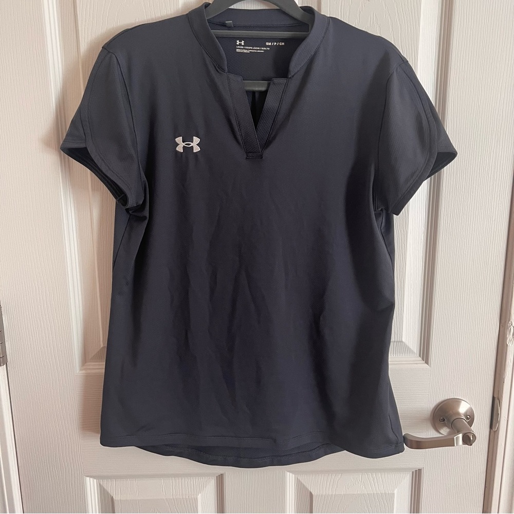 Grey Under Armour Women’s Top